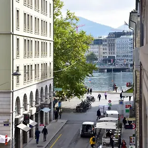 3* Hotel Rousseau